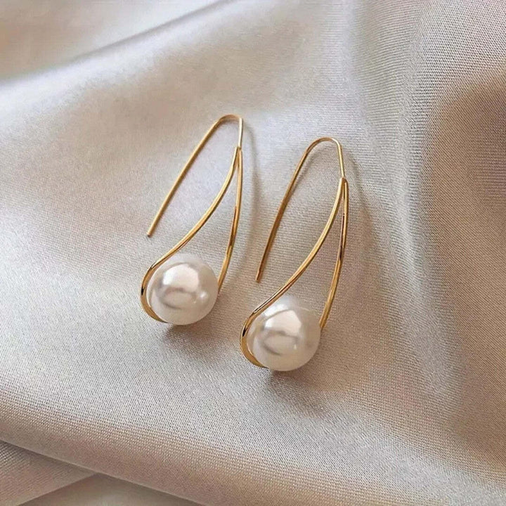 Elegantní perlové náušnice