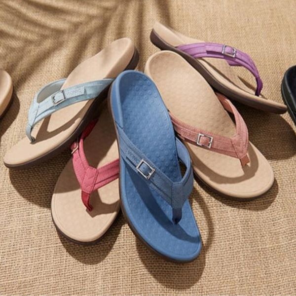 Zita – lehké ortopedické sandály ve stylu flip-flop