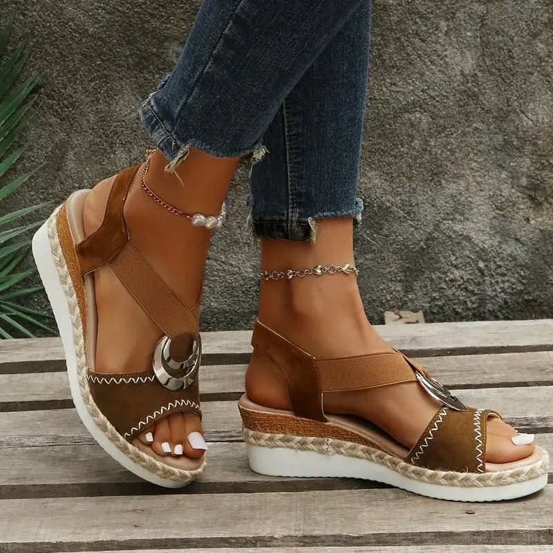 Magda – elegantní platformové sandály