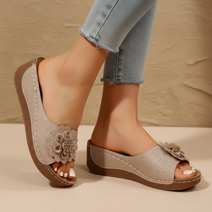 Mónika – jemné elegantní ergonomické sandály