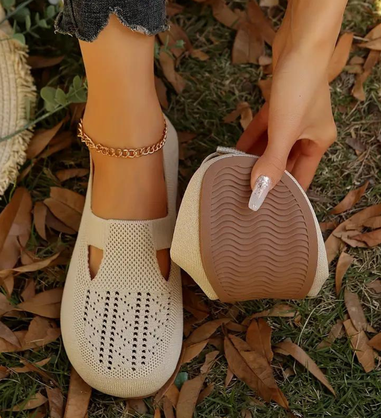Detti – flexibilní prodyšné ergonomické sandály
